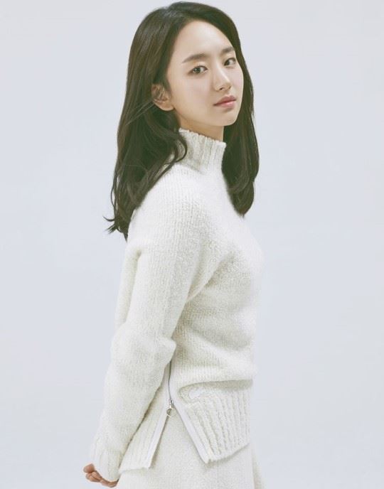 원진아(사진=유본컴퍼니 제공)