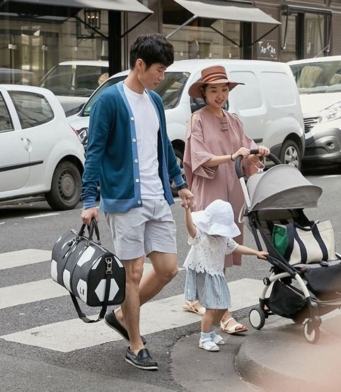박지성 김민지 (사진=루이뷔통)