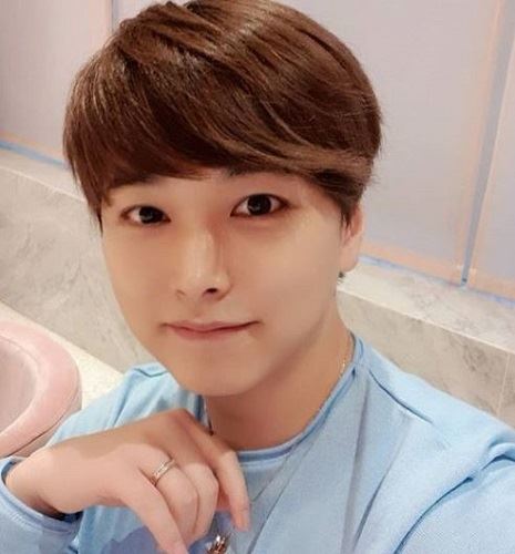 (사진=성민 SNS 캡처)