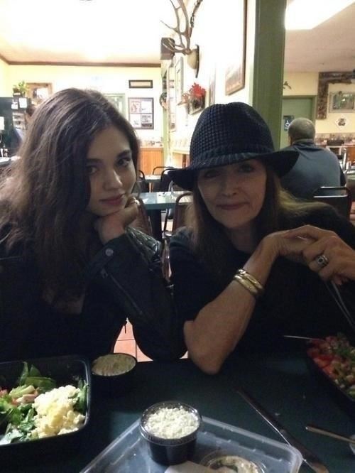 사진=올리비아 핫세 트위터