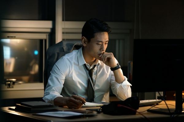 사진=영화 '버티고' 스틸